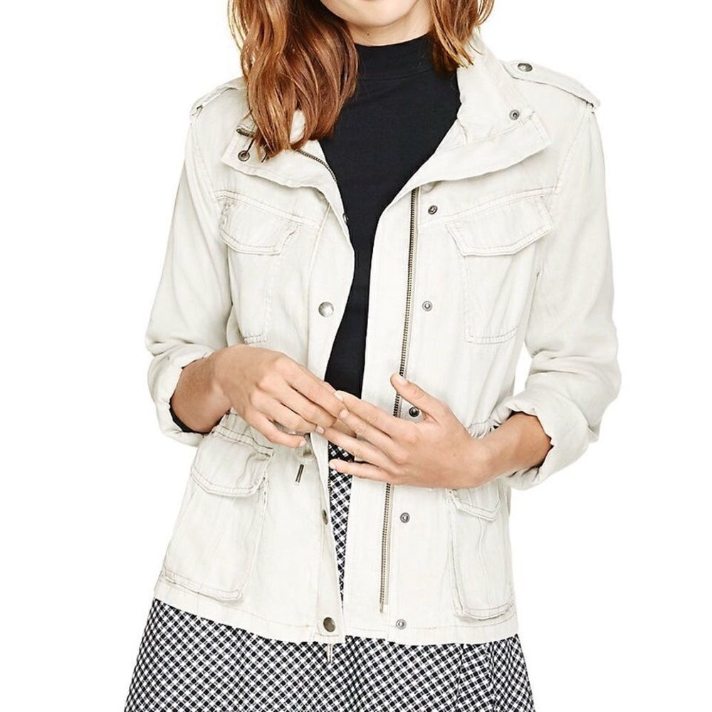 ARITIZA (Talula) Wiltern Soft Grey Utility Jacket